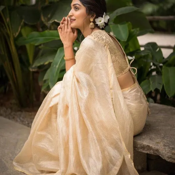 White_Banarasi_Soft_Silk_Saree_For_Women