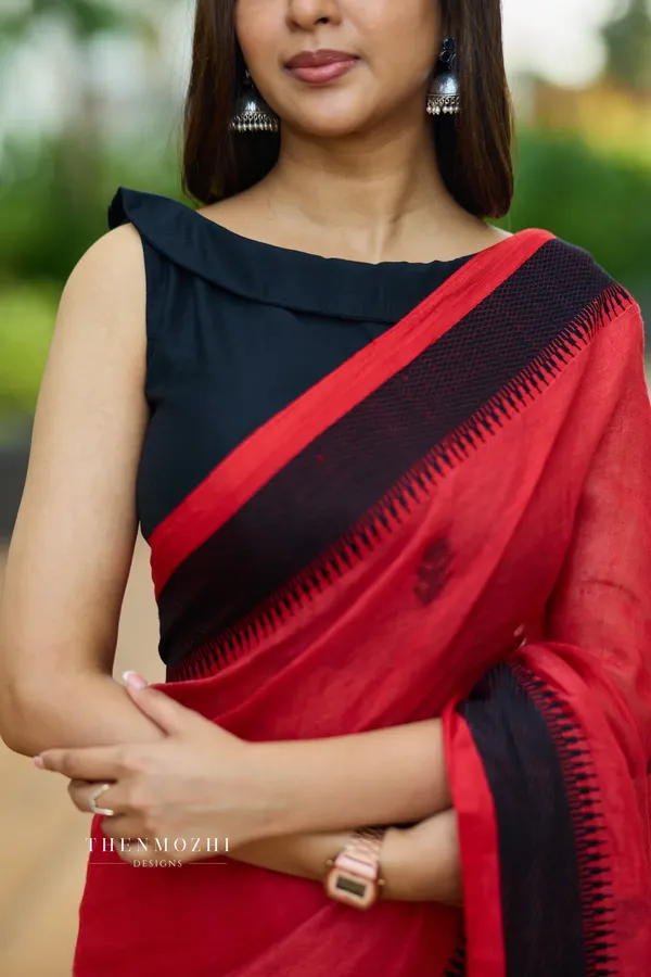 Red_Linen_Slab_Saree_For_Women