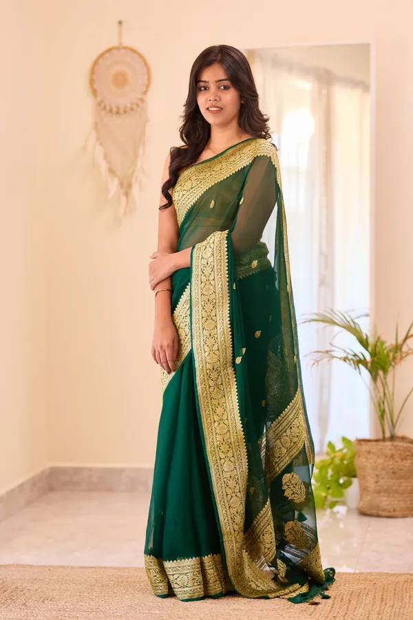 Green_Linen_Slab_Saree_For_Women