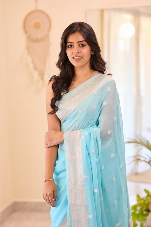 Sky_Linen_Slab_Saree_For_Women