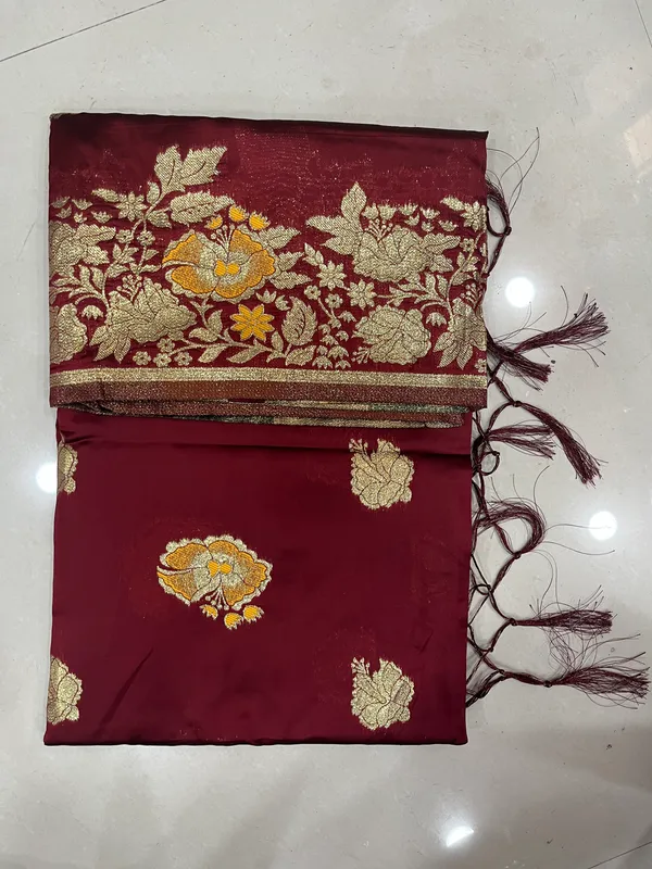 Maroon_Banarasi_Soft_Silk_Saree_For_Women