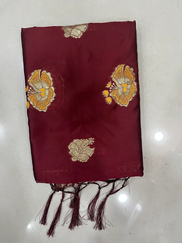 Maroon_Banarasi_Soft_Silk_Saree_For_Women