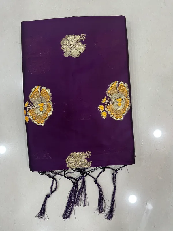 Wine_Banarasi_Soft_Silk_Saree_For_Women
