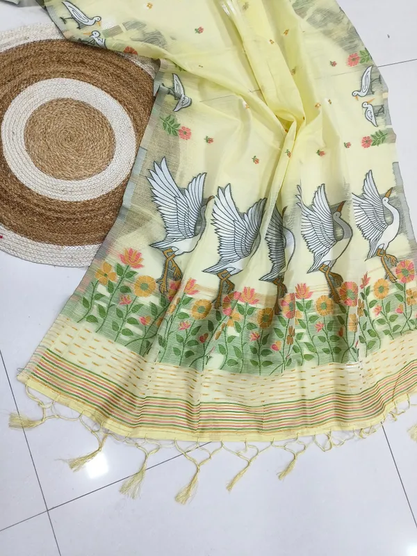 Yellow_Linen_Slab_Saree_For_Women