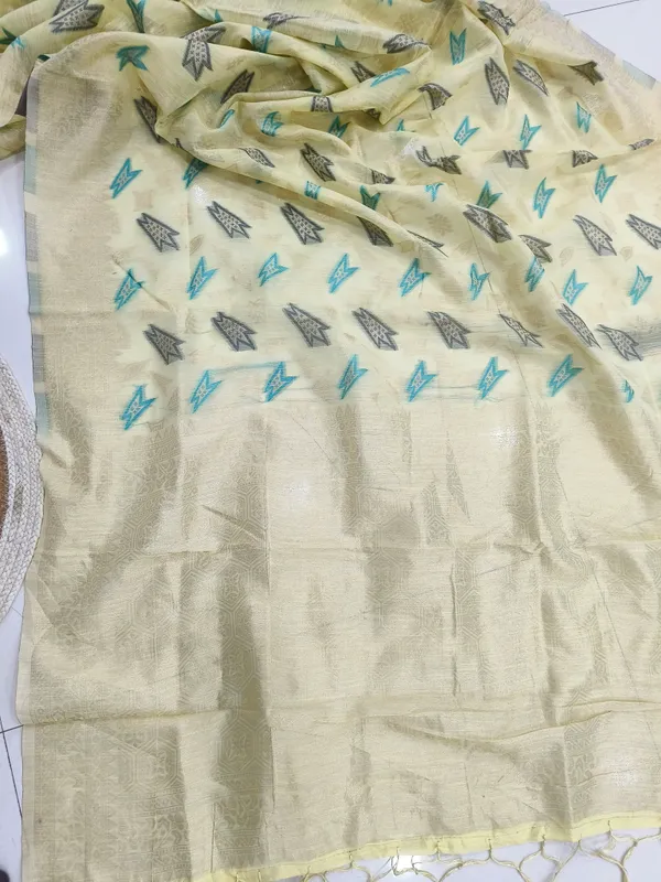 Yellow_Linen_Slab_Saree_For_Women