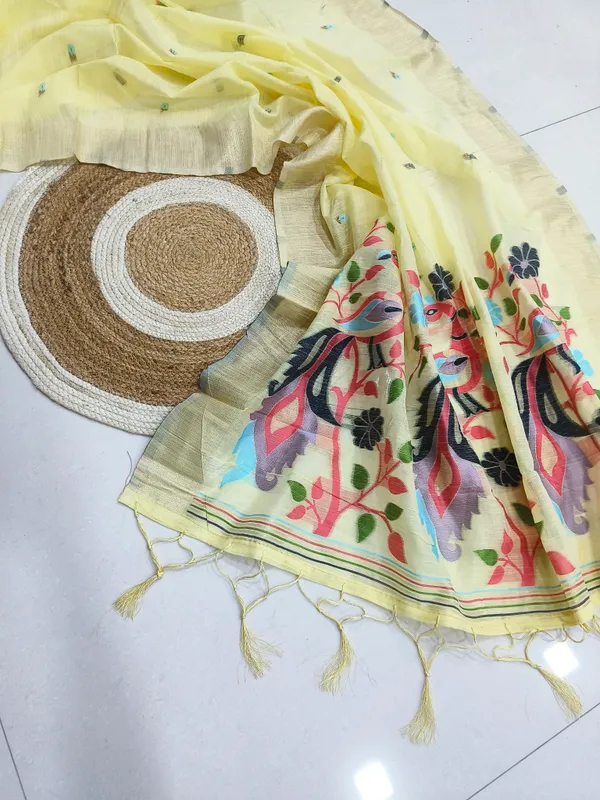 Yellow_Linen_Slab_Saree_For_Women