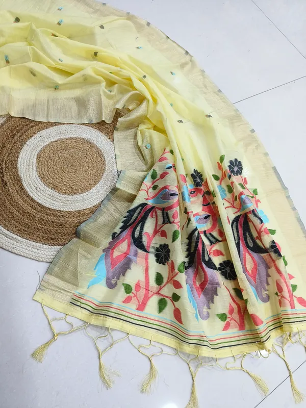 Yellow_Linen_Slab_Saree_For_Women