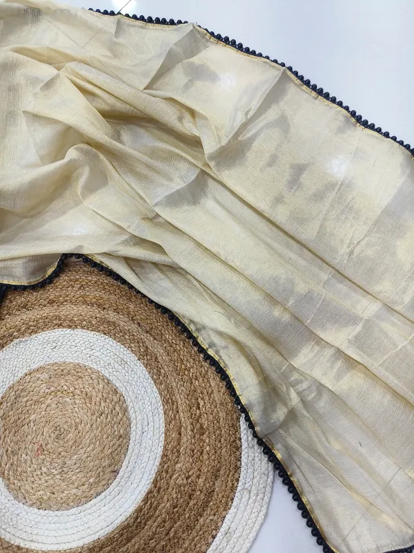 Yellow_Soft_Silk_Saree_For_Women