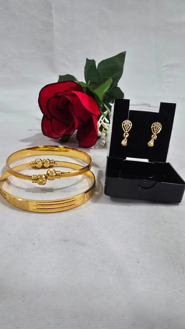Qureza_Jewels-Earrings_AND_bangle