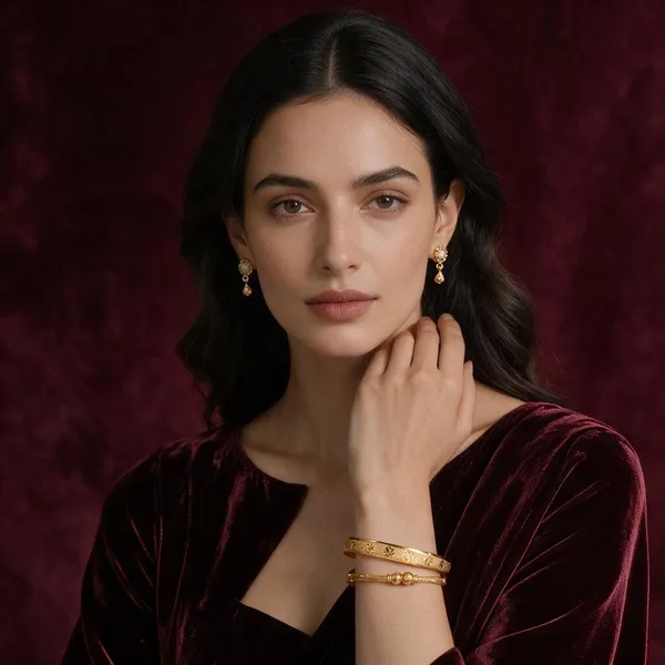 Gold_Copper_Brass_Ethnic_Jhumka_Earrings_And_Bangle_For_Women