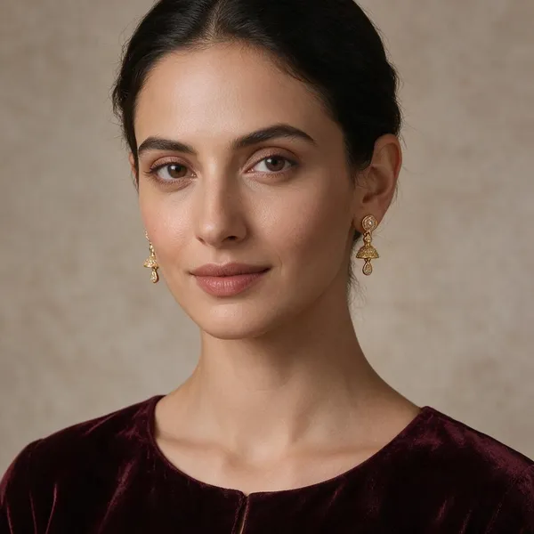 Gold_Copper_Brass_Ethnic_Jhumka_Earrings_For_Women