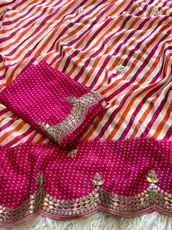 Pink_Shiny_Silk_Digital_Print_Saree_with_Foil_Embroidery_Border_&_Matching_Bandhani_Blouse