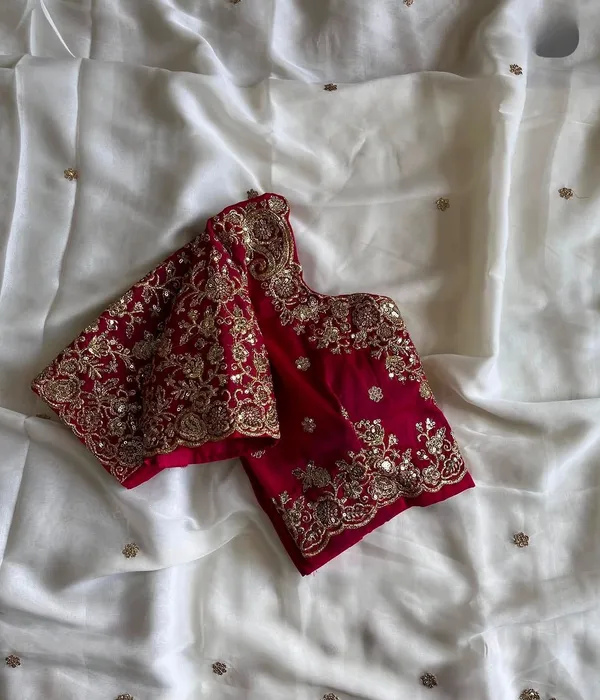 White_Pure_Soft_Rangoli_Silk_Saree_with_C-Pallu_Zari,_Sequin_&_Thread_Embroidery_Work_and_Maroon_Blouse