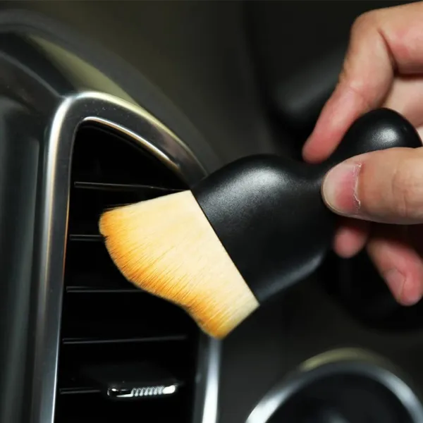 Black_Detail_Cleaning_Brush_for_Car_Interiors