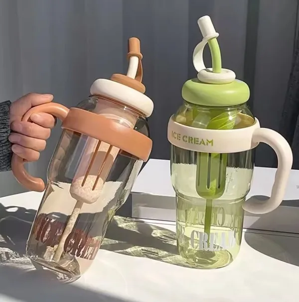 Plastic_Printed_Water_Bottle_With_Straw