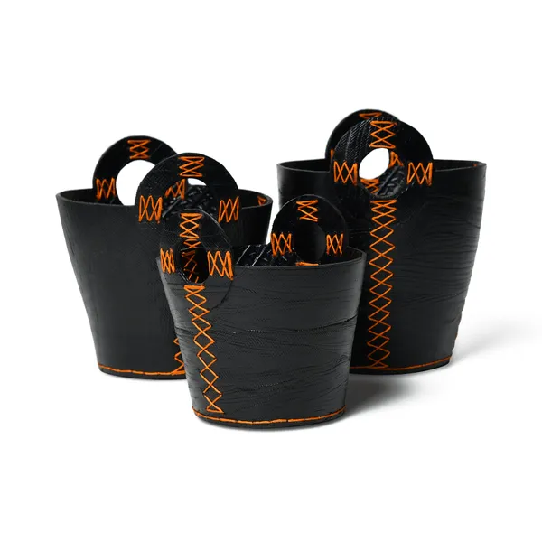 Designer_Pot_with_Inbuilt_Handle_-_12_Inches