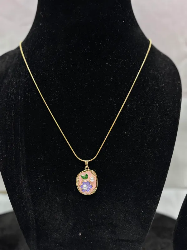 Glod_Stainless_Steel_18_Carat_Gold_Plated_Neck_Chain_For_Women