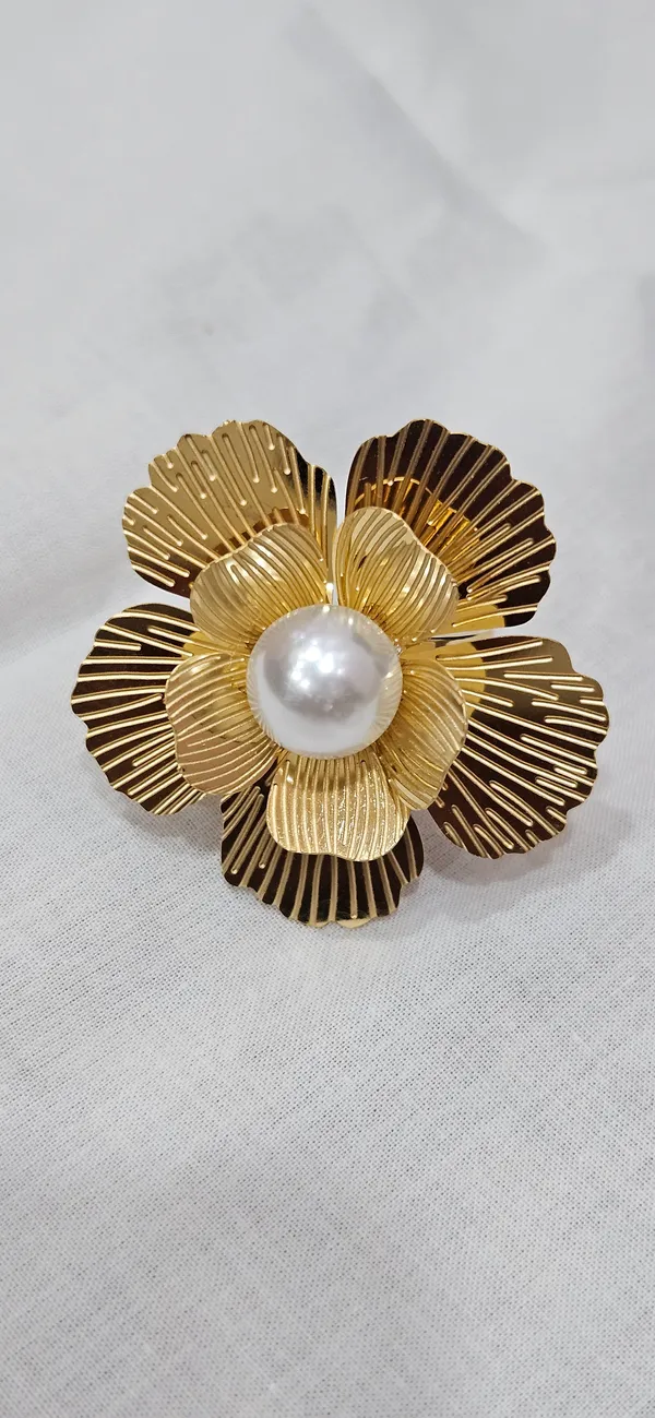 Gold_And_White_Stainless_Steel_18_Carat_Gold_Plated_Ring_For_Women