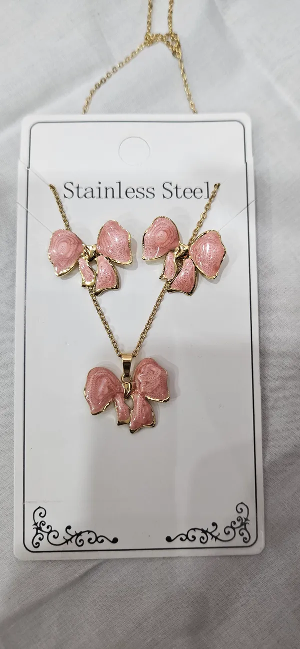 Pink_Stainless_Steel_18_Carat_Gold_Plated_Pendant_Set_With_Earrings_For_Women