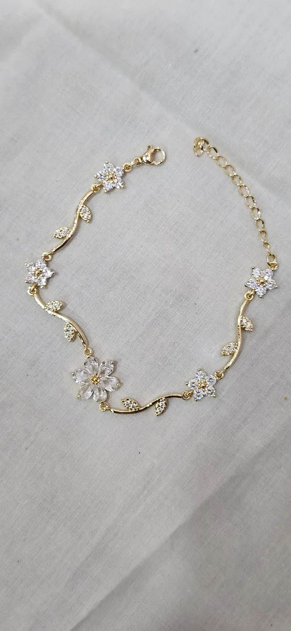 White_Stainless_Steel_18_Carat_Gold_Plated_Bracelet_For_Women
