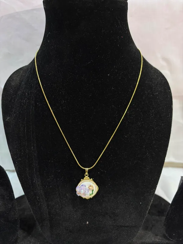 Gold_Stainless_Steel_18_Carat_Gold_Plated_Neck_Chain_For_Women