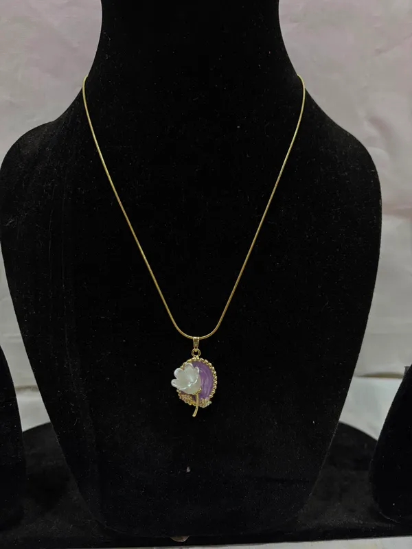Gold_Stainless_Steel_18_Carat_Gold_Plated_Neck_Chain_For_Women