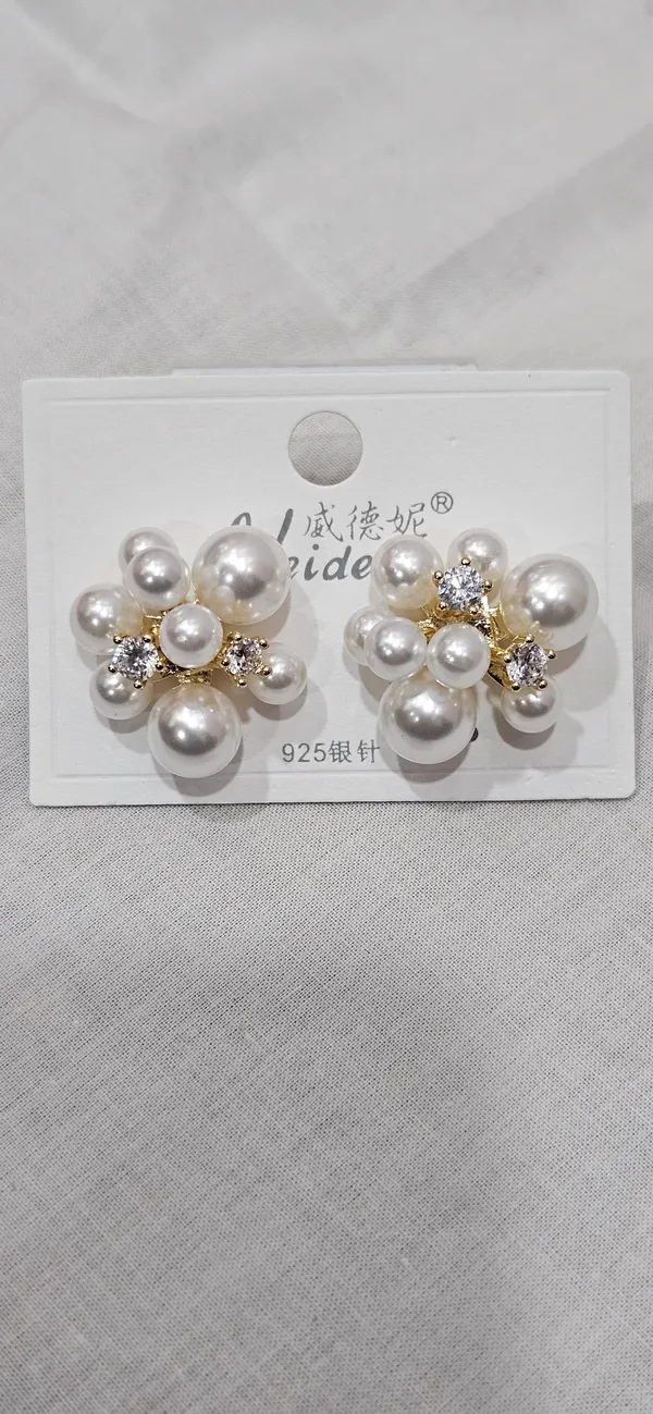 White_Stainless_Steel_18_Carat_Gold_Plated_Studs_For_Women