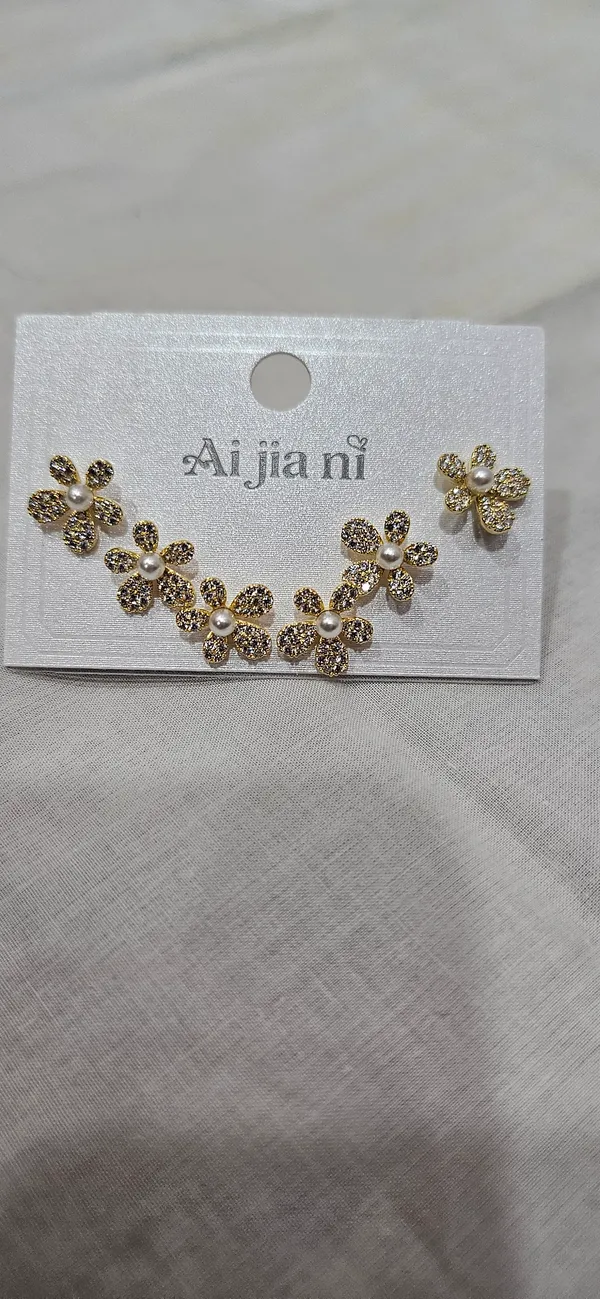 White_Stainless_Steel_18_Carat_Gold_Plated_3_Pair_Studs_For_Women