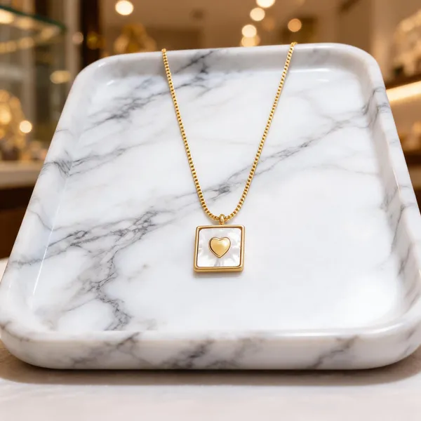 Gold_Stainless_Steel_Heart_Pendant_Necklace_For_Women