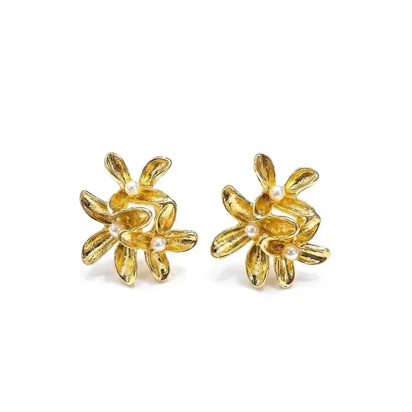 Gold_Stainless_Steel_Floral_Pearl_Earrings_For_Women