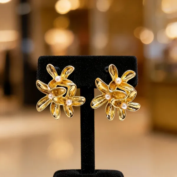 Gold_Stainless_Steel_Floral_Pearl_Earrings_For_Women