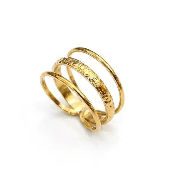 Gold_Stainless_Steel_Textured_Multi_Band_Ring_For_Women