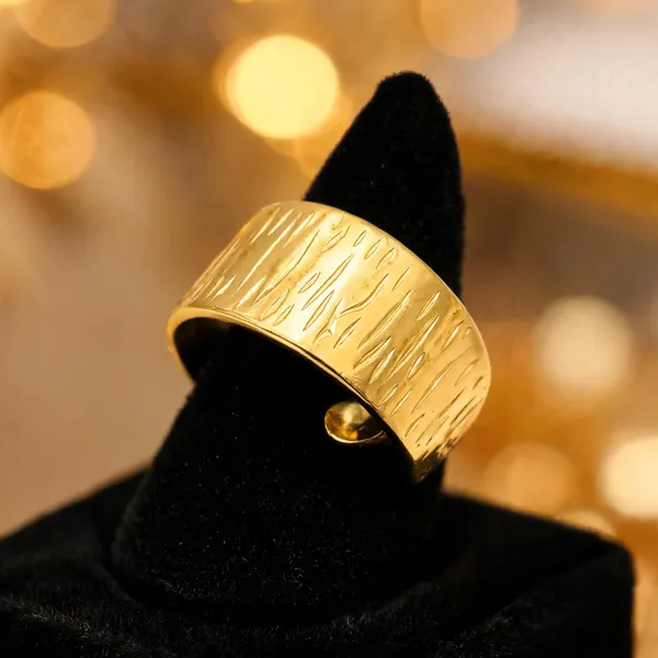 Gold_Stainless_Steel_Textured_Open_Ring_For_Women