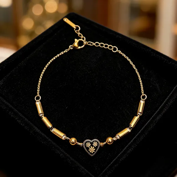 Gold_Stainless_Steel_Heart_Charm_Bracelet_For_Women