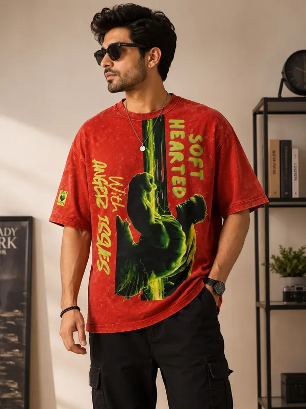 Red_Graphic_Regular_Fit_T-Shirt_for_Unisex