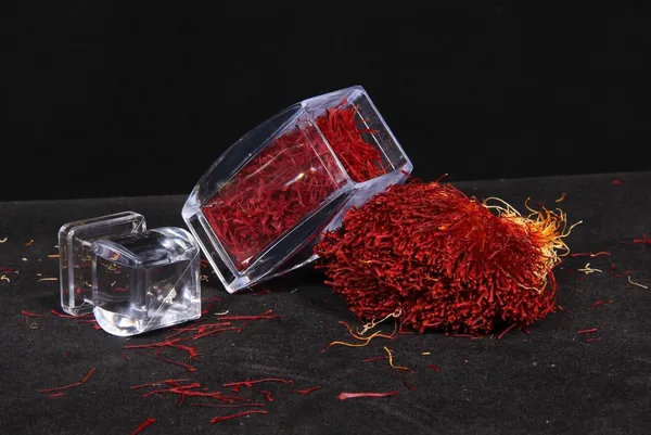 Pure_Saffron_Strands