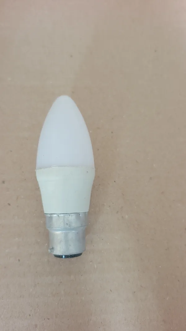 Plastic_Decorative_Lighting_White_5W_Candle_Bulb