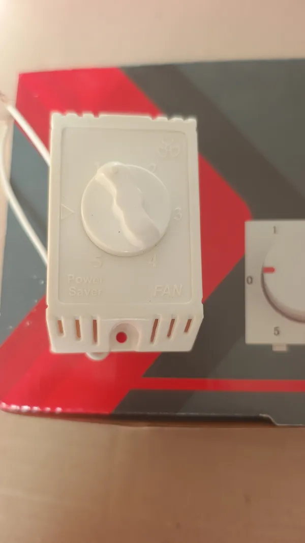 Polycarbonate_Fan_Speed_Control_White_Rotary_5-Step_Fan_Regulator