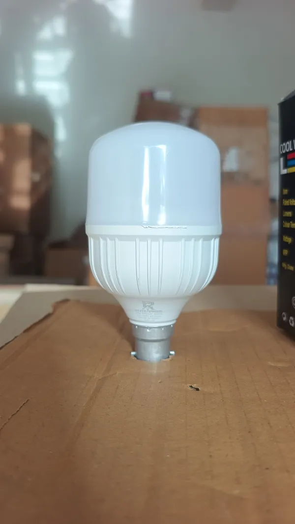 Pp_Aluminium_General_Lighting_White_18W_LED_Bulb