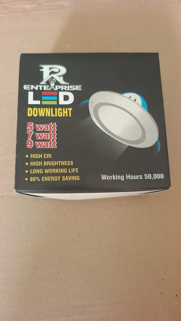 Polycarbonate_Ceiling_Round_LED_Downlight