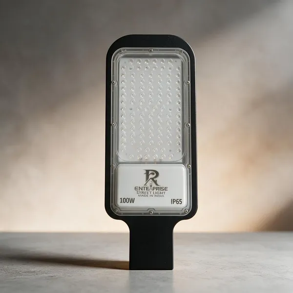 Pack_Of_1_Metal_Street_Lighting_White_Ip65_100W_LED_Street_Light