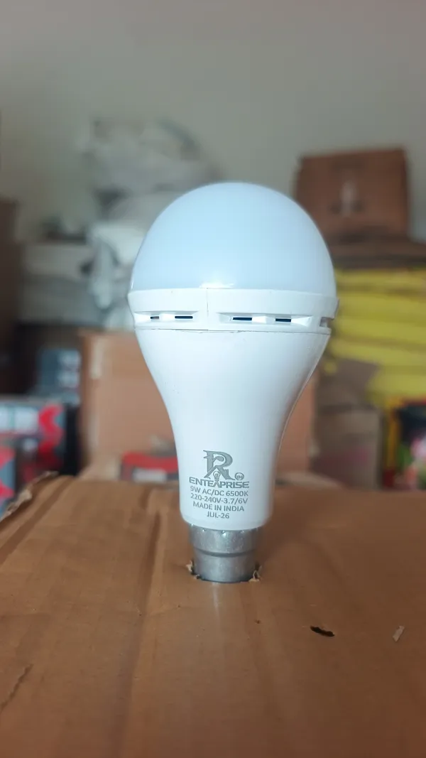 Pp_Aluminium_Emergency_Lighting_White_9W_Ac_Dc_Inverter_LED_Bulb