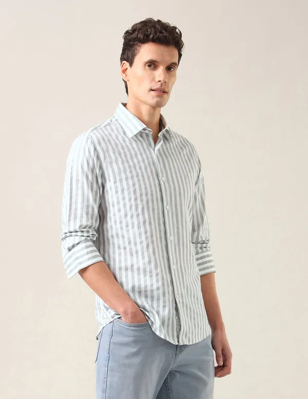 VERTICAL_STRIPED_PATTERN_SATIN_SHIRT
