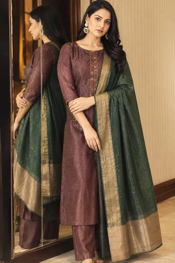 Copper_Dupatta_Set_With_Embroidery_Neck_Work