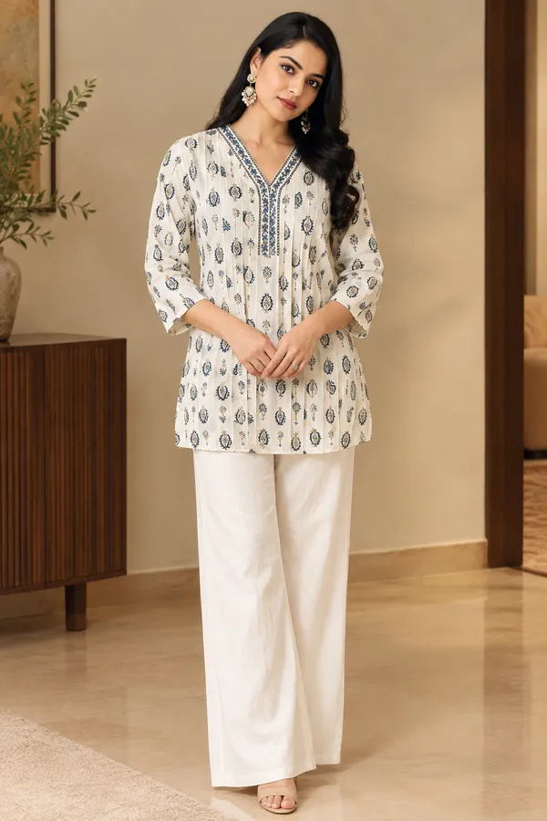 Ivory_Printed_Straight_Kurta_For_Women