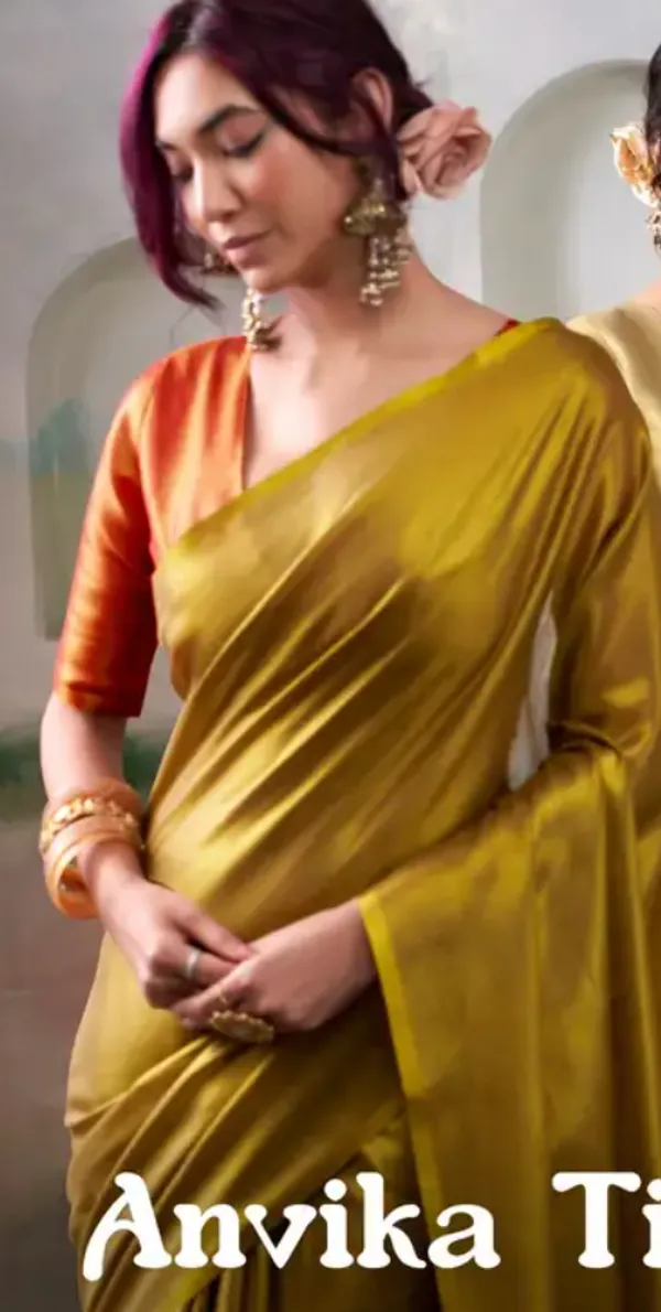 Mustard_Traditional_Saree_for_Women