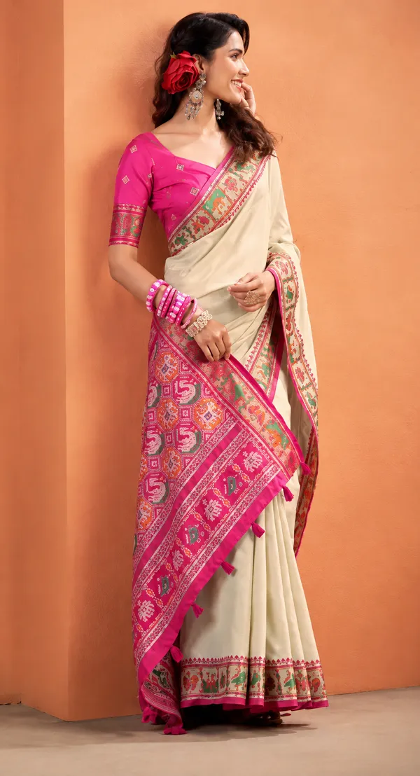 Cream_Patola_Silk_Printed_Saree_For_Women