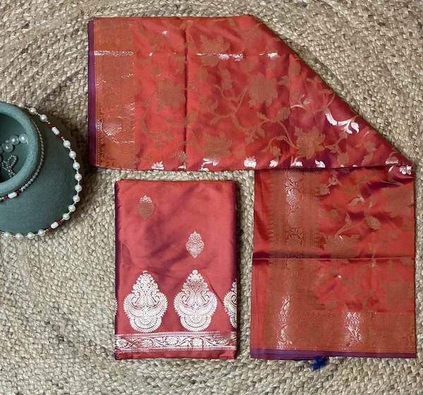 Red_Premium_Cotton_Saree_For_Women