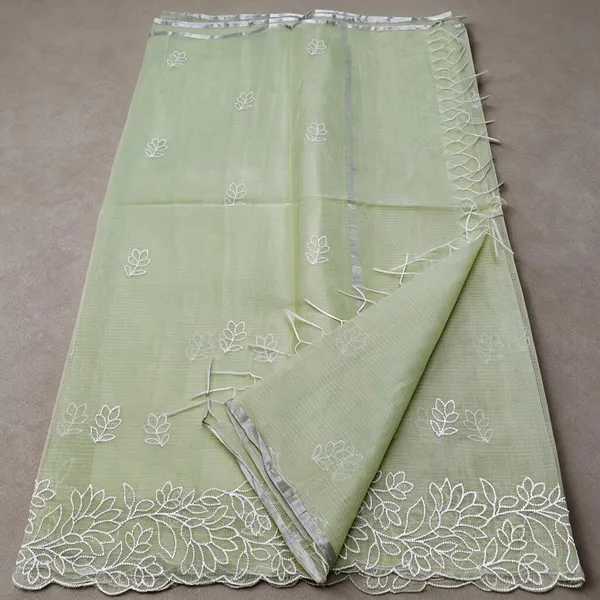 Green_Floral_Embroidered_Saree_For_Women