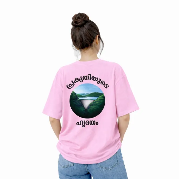 Womens_Oversized_Graphic_Print_T-Shirt_-_ഇടുക്കിക്കാരി_225_Gsm